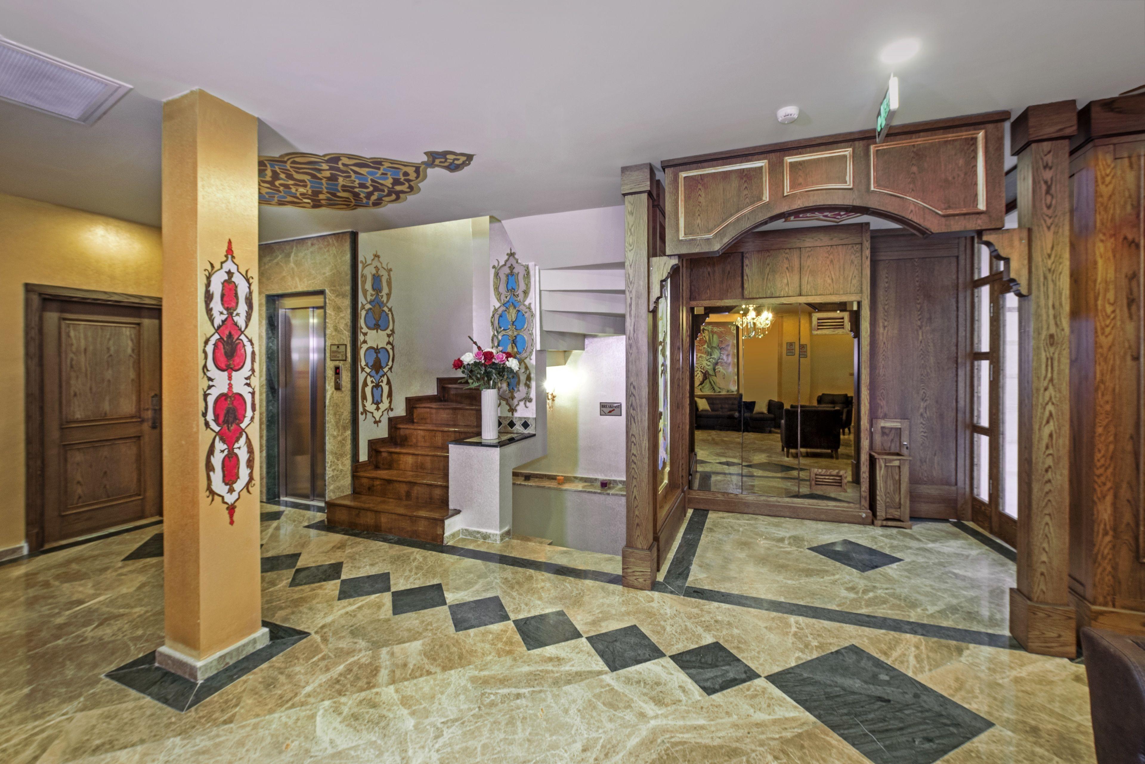 Perapolis Hotel — Foto’s 1